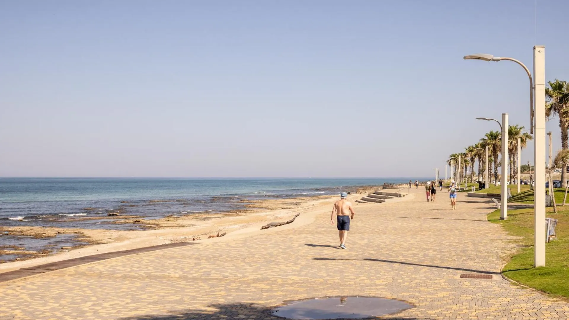 Carmel Seaside Homey Stay By Sea N' Rent Haifa Israel