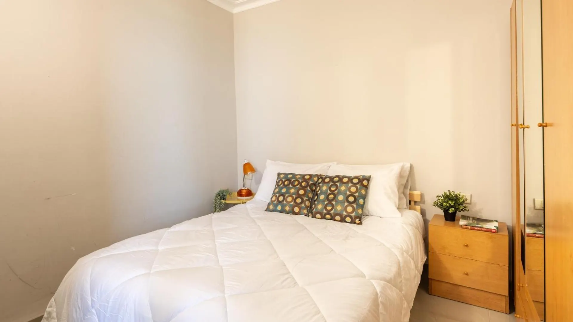Carmel Seaside Homey Stay By Sea N' Rent Haifa Israel